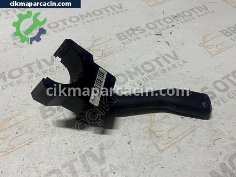 Volkswagen Bora Sinyal Kolu çıkma parça