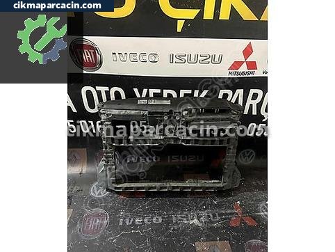 Volkswagen Golf Ön Panel çıkma parça