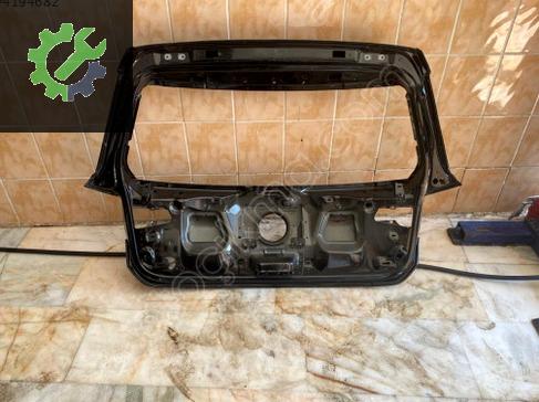 Volkswagen Golf Bagaj Kapağı çıkma parça