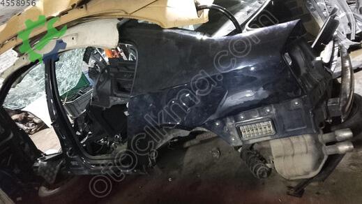 Volkswagen Passat Arka Çamurluk çıkma parça