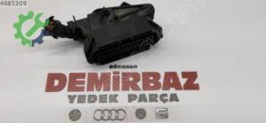 Çıkma Orijinal USB Soket Volkswagen Passat 2005-2015 3C0973038