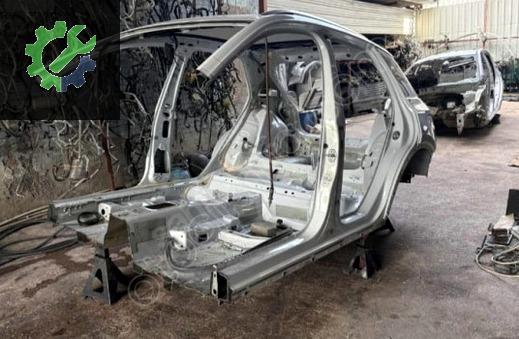 Volkswagen T-Roc Sağ Arka Çamurluk çıkma parça