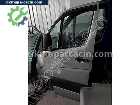 Volkswagen Crafter Sol Ön Kapı çıkma parça