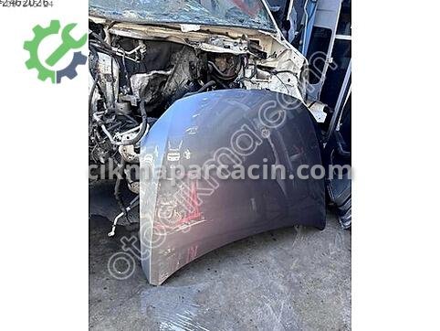 Volkswagen Jetta Ön Çamurluk çıkma parça