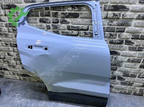 Volvo EX30 Sağ Arka Kapı çıkma parça