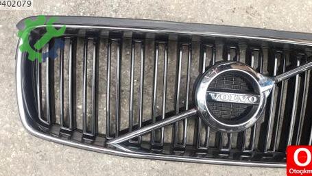 Volvo S90 Ön Panjur çıkma parça