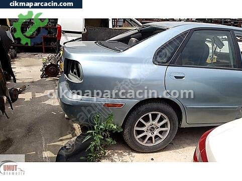 Volvo S40 Sağ Arka Çamurluk çıkma parça