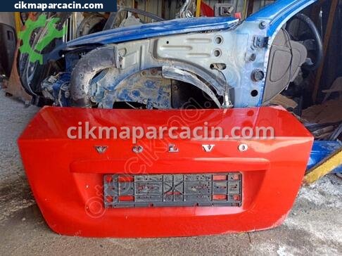 Volvo S40 Bagaj Kapağı çıkma parça