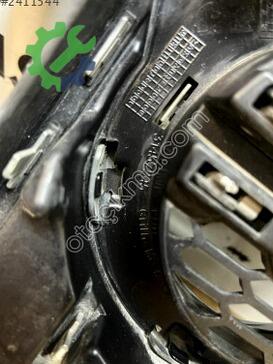 Volvo S40 Ön Panjur 31457245 çıkma parça