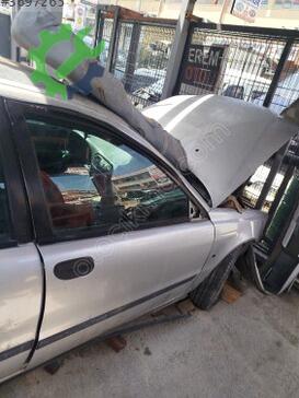 Volvo S40 Sağ Ön Kapı çıkma parça