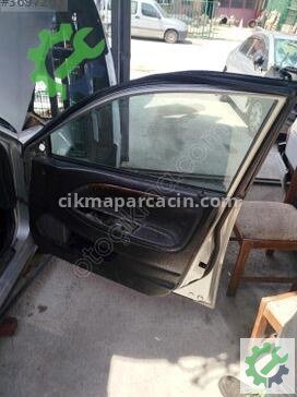 Volvo S40 Sağ Ön Kapı çıkma parça
