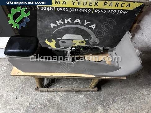 Volvo S40 Orta Konsol çıkma parça