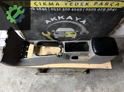 Volvo S40 Orta Konsol çıkma parça