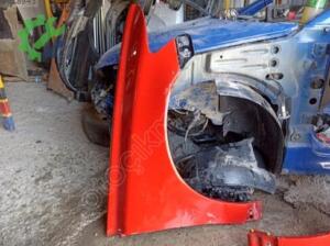 VOLVO S40 SAG ÇAMURLUK ÇIKMA