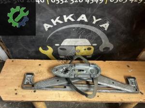 Volvo S40 Sağ ön Cam Krikosu Orjinal Çıkma