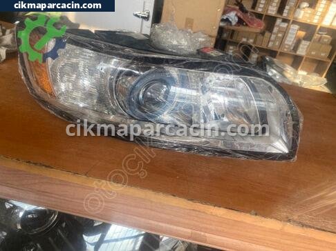 Volvo S40 Xenon Far çıkma parça