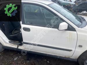 Volvo S40 Sağ ön Kapı Hatasız Boyasız Orijinal Çıkma