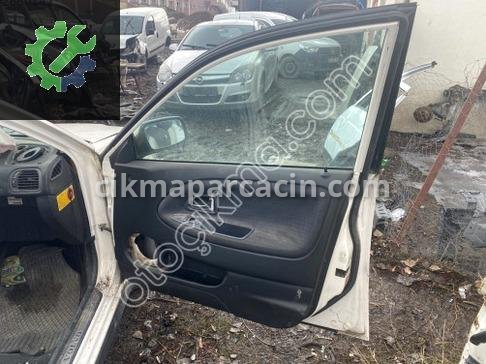 Volvo S40 Sağ Ön Kapı çıkma parça