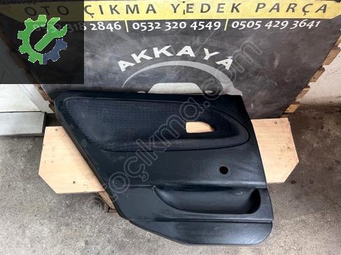 Volvo S40 Kapı Döşemesi çıkma parça