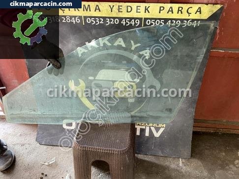 Volvo S40 Sol Ön Kapı Camı çıkma parça
