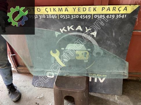 Volvo S40 Sol Ön Kapı Camı çıkma parça