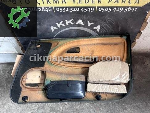 Volvo S40 Kapı Döşemesi çıkma parça