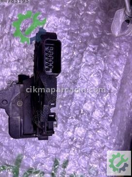 Volvo XC60 Sol Arka Kapı Kilidi 31253675 çıkma parça
