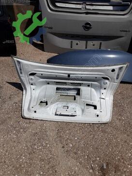 Volvo S60 Bagaj çıkma parça