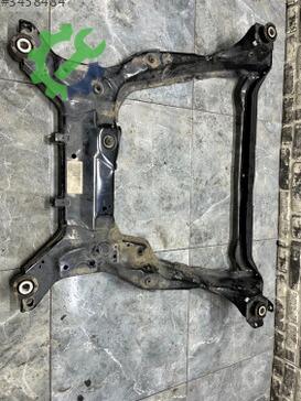 Volvo S60 Travers çıkma parça
