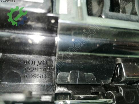 Volvo S60 Ön Panjur 32291436 çıkma parça