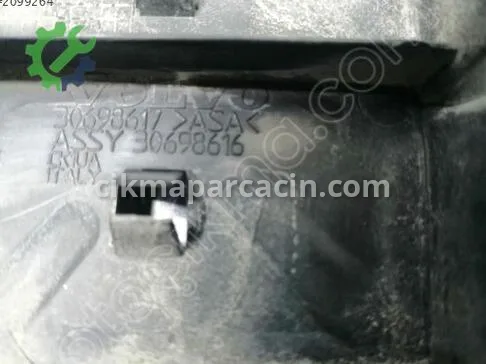 Volvo S60 Ön Panjur çıkma parça