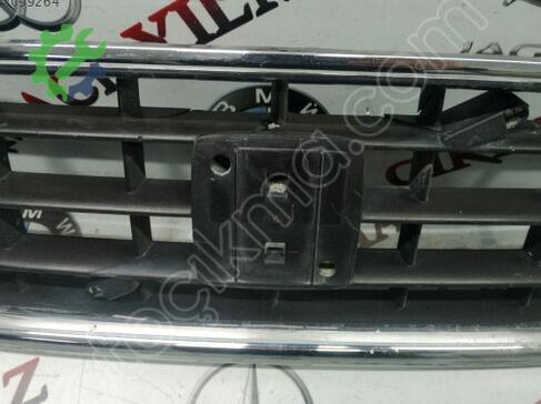 Volvo S60 Ön Panjur çıkma parça