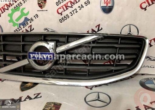 Volvo S60 Ön Panjur çıkma parça
