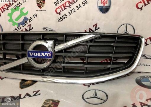 Volvo S60 Ön Panjur çıkma parça