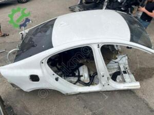 Volvo S60 Sağ Arka Çamurluk Çıkma