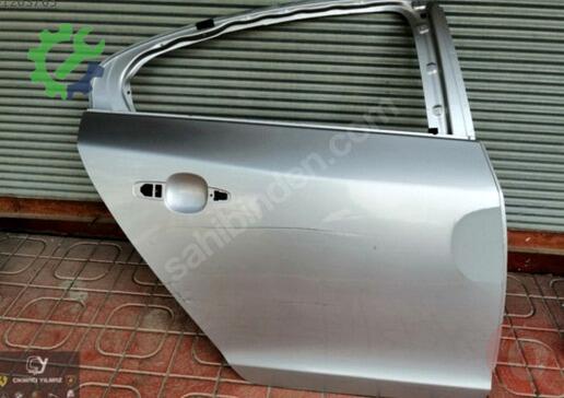 Volvo S60 Sağ Arka Kapı çıkma parça