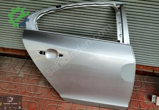Volvo S60 Sağ Arka Kapı çıkma parça