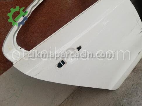 Volvo S60 Sağ Arka Kapı çıkma parça