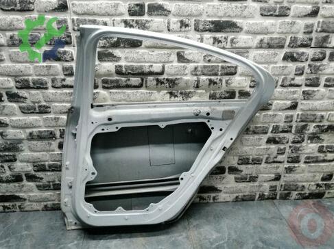 Volvo S60 Sağ Arka Kapı çıkma parça