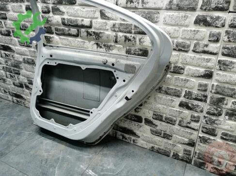 Volvo S60 Sağ Arka Kapı çıkma parça