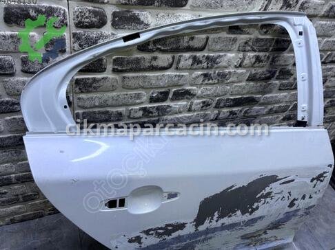 Volvo S60 Sağ Arka Kapı çıkma parça