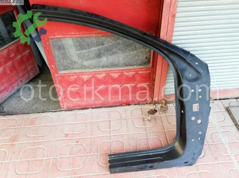 Volvo S60 Sağ Kapı çıkma parça