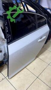 Volvo S60 Sol Arka Kapı Çıkma