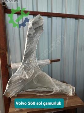 Volvo S60 Sol Çamurluk çıkma parça