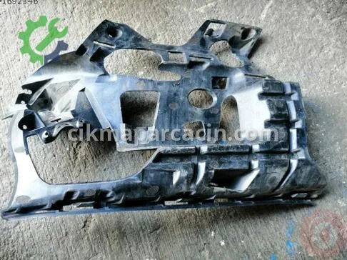 Volvo S60 Far Braketi 31323840 çıkma parça