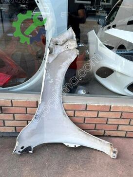 Volvo S60 Sol Ön Çamurluk çıkma parça