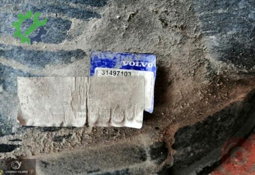 Volvo S60 Davlumbaz 31497103 çıkma parça