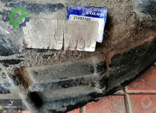 Volvo S60 Davlumbaz 31497103 çıkma parça