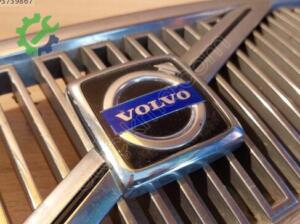 Volvo S70 1999-2006 Orijinal Çıkma Ön Panjur 9190776