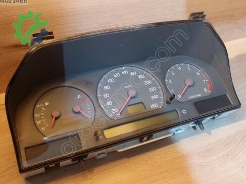 Volvo S70 Km Saati 9472519 çıkma parça